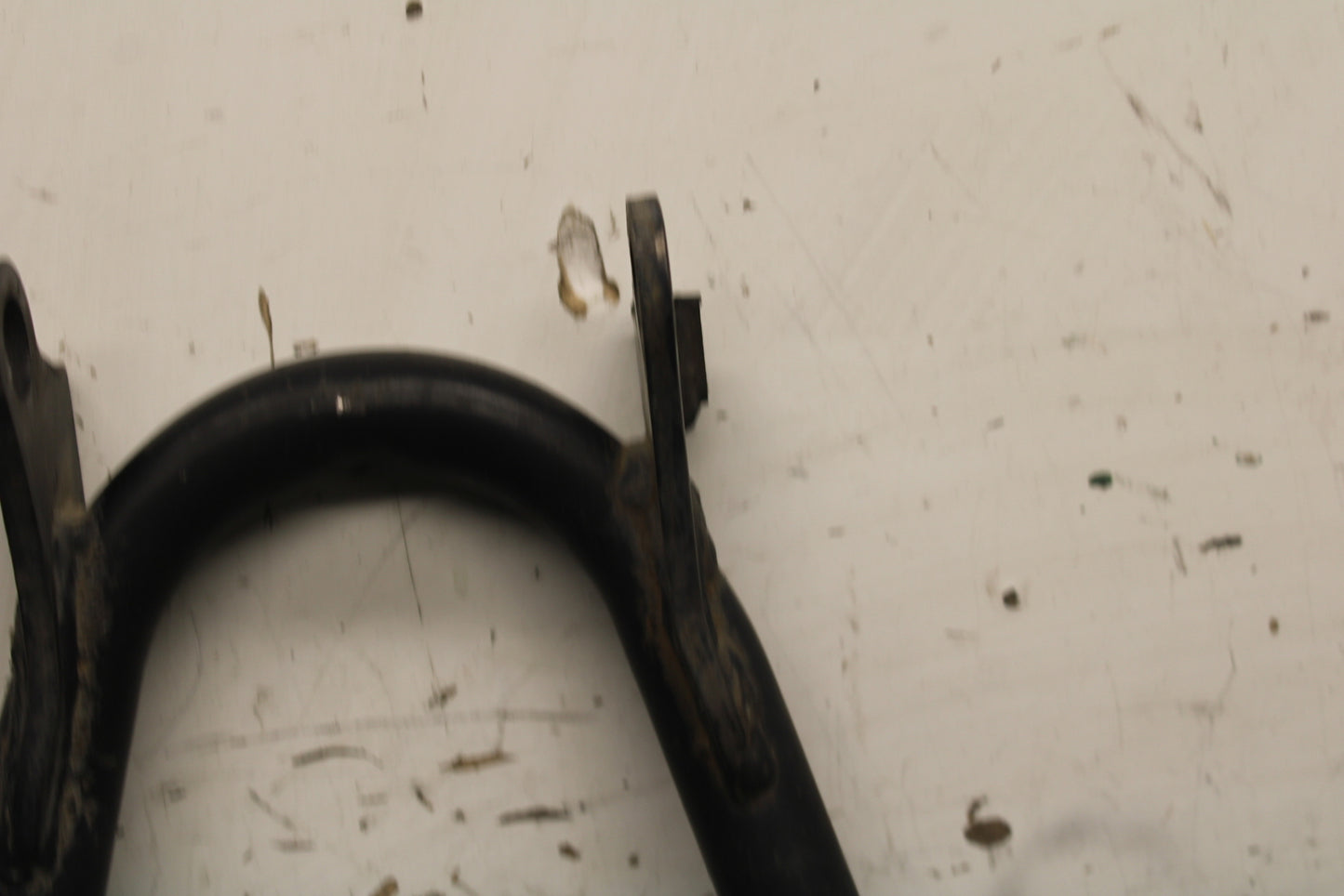 79-82 HONDA CB650 CENTER MAIN STAND BB107