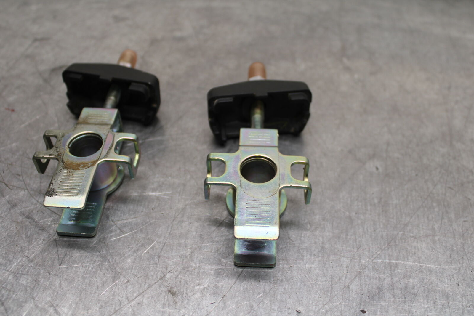 19-24 YAMAHA R3 SWINGARM CHAIN TENSIONER ADJUSTMENT BRACKETS  BB736