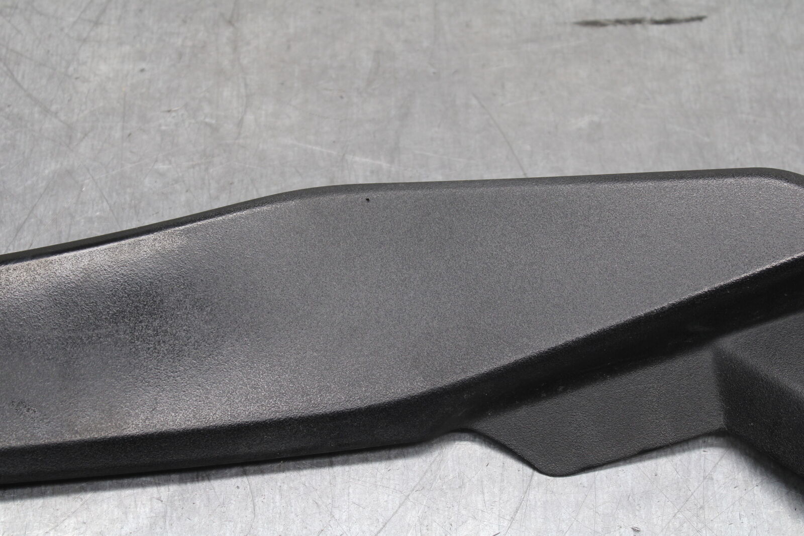 12-13 KAWASAKI Z1000 RIGHT GAS TANK FUEL CELL PANEL COVER TRIM COWL  BB743