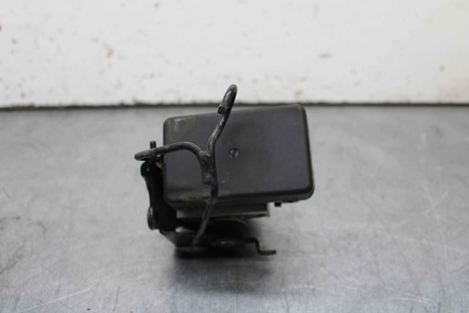 12-17 KAWASAKI ER-6N Z650 ABS PUMP UNIT MODULE BB709