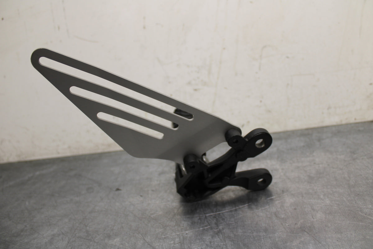 12-25 KAWASAKI NINJA ZX14R NEW!! LEFT REARSET REAR SET FOOT PEG REST BB757