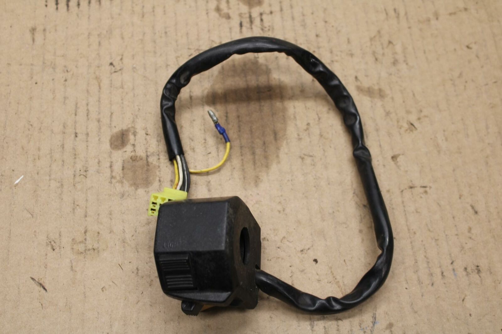 89 SUZUKI GSXR1100 K LEFT CLIP ON HANDLE  SIGNALS SWITCH SWITCHES BB02