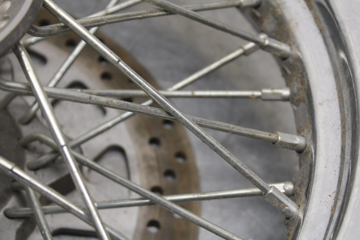 2013 Suzuki Boulevard C50T FRONT WHEEL RIM BB625