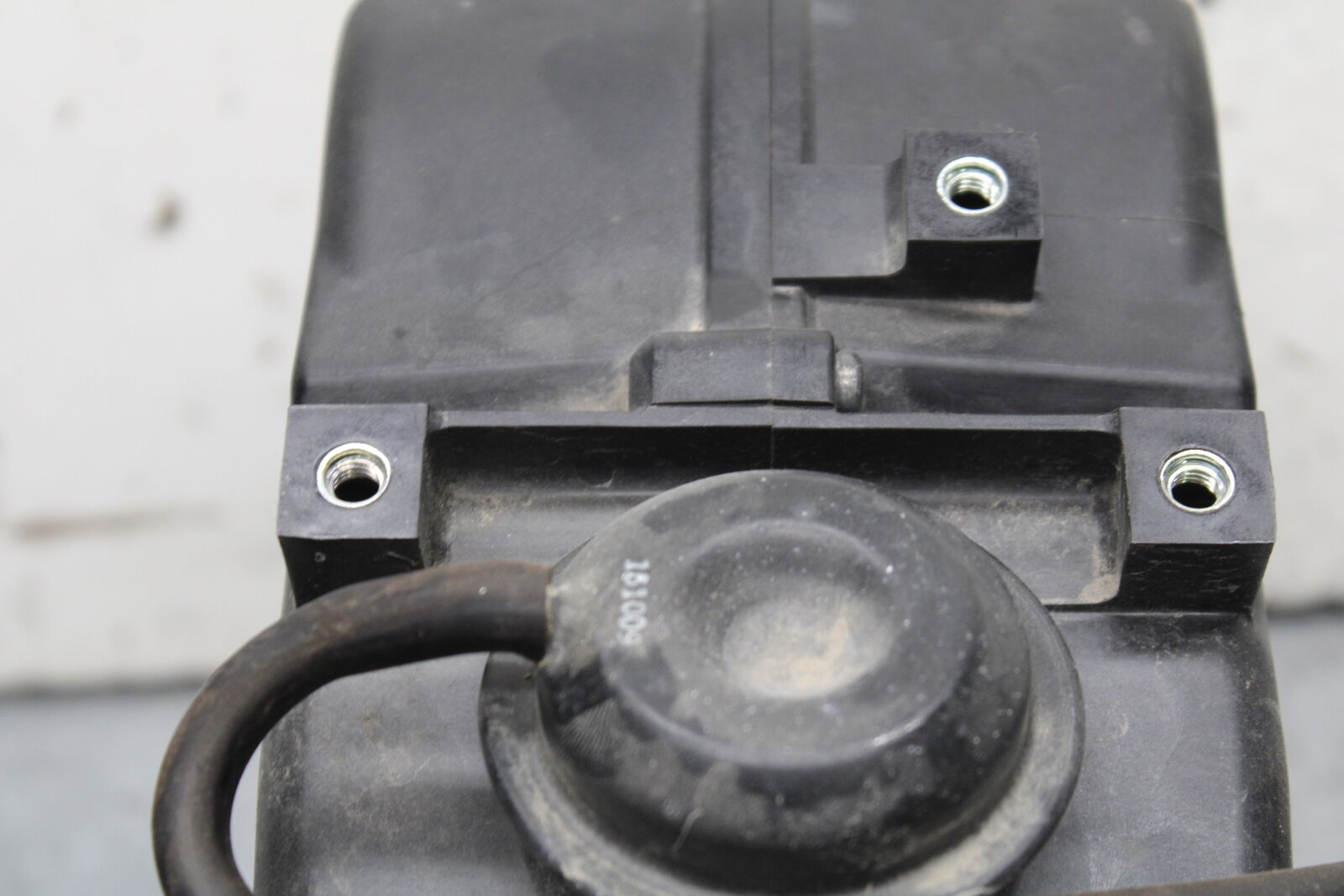 16 KAWASAKI NINJA ZX10R RAM AIR INTAKE TUBE DUCT 39045-0041 BB650