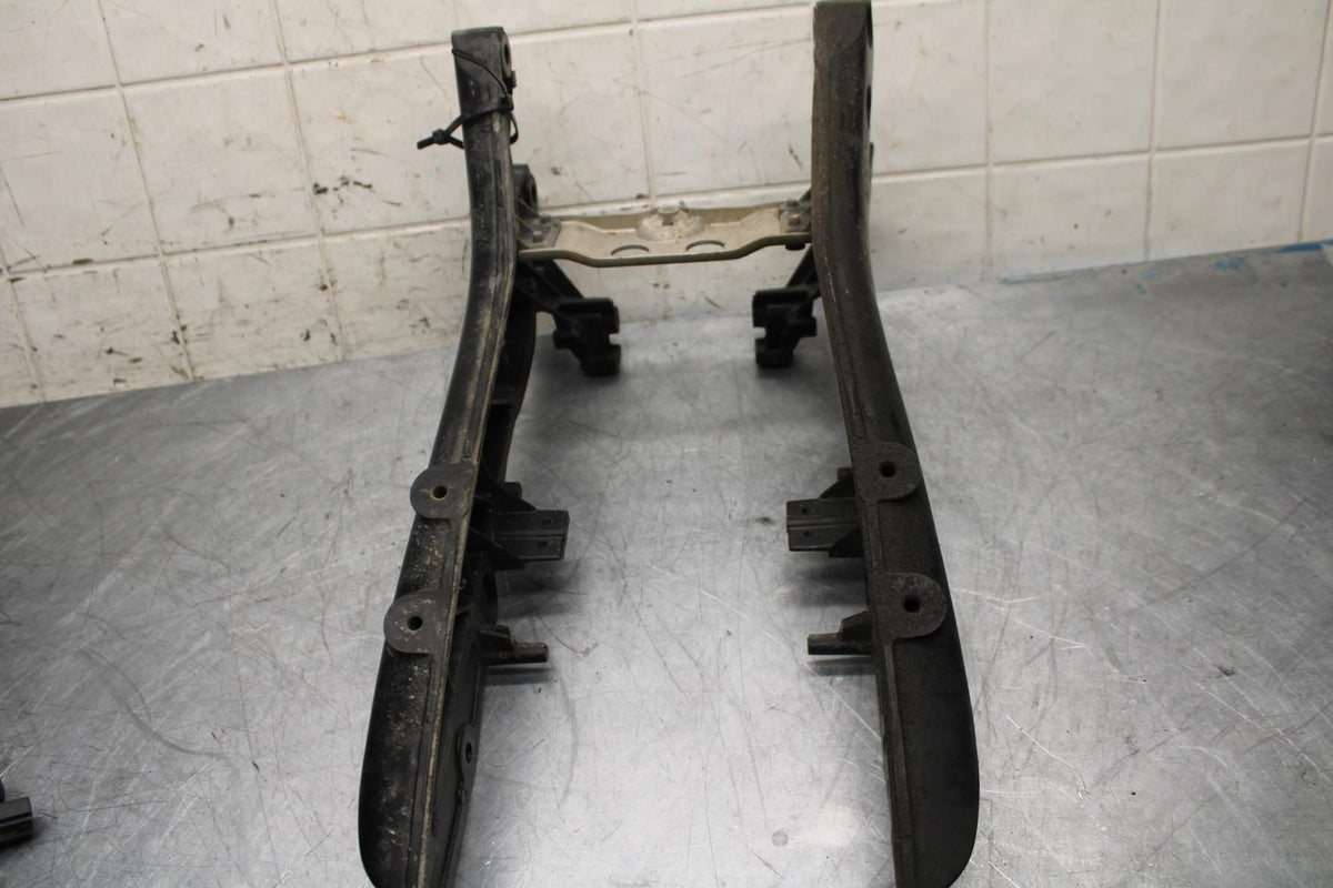 06-07 SUZUKI GSXR 600 REAR SUBFRAME BACK SUB FRAME BB499