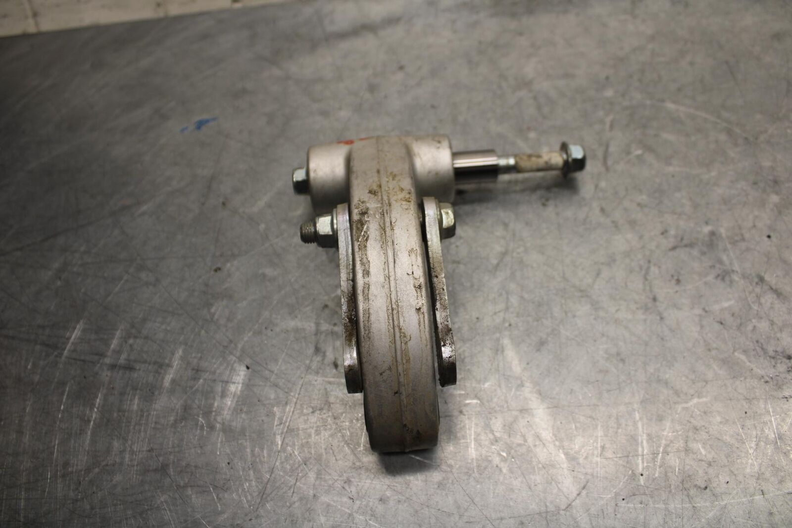 2015 Yamaha FJ09 REAR DOGBONE SHOCK LINKAGE LINK 1RC-2217A-00-00 BB41