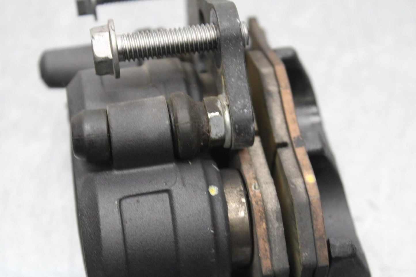 20 KAWASAKI Z400 ER400 ABS FRONT BRAKE CALIPER BB586