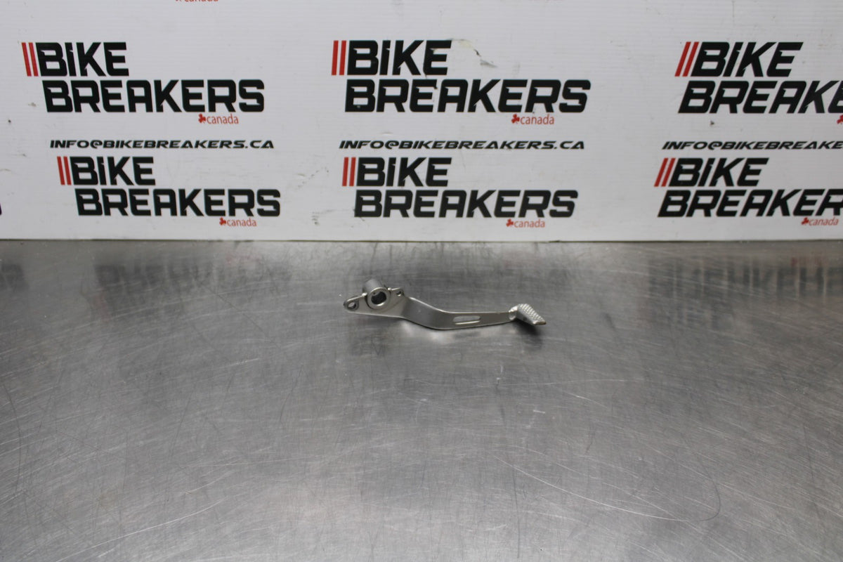 18-26 KAWASAKI Z400 RIGHT REAR BRAKE LEVER BB852