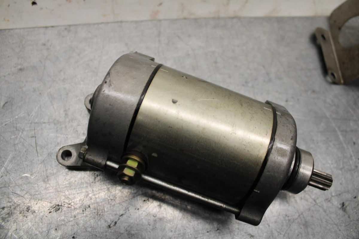 2001 Honda ST1100 ENGINE STARTING STARTER MOTOR -DC 12V BB77