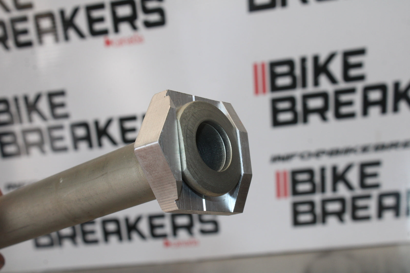 23-24 KAWASAKI NINJA ZX14R NEW! REAR AXLE BACK WHEEL RIM PIVOT BOLT AXEL BB169