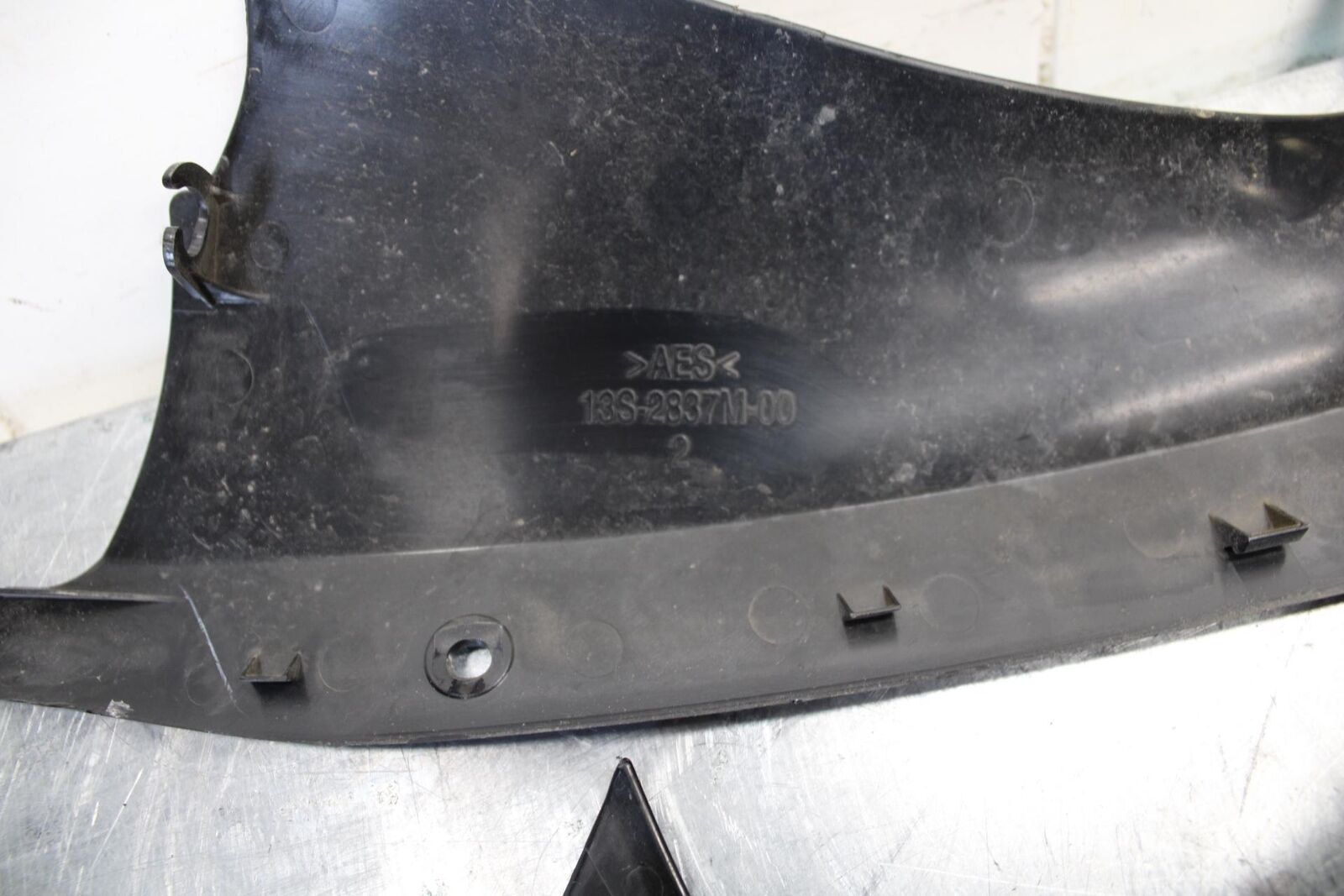 08-16 YAMAHA YZF R6 RIGHT LEFT FRONT DUCT COVERS PANELS COWLS BB436