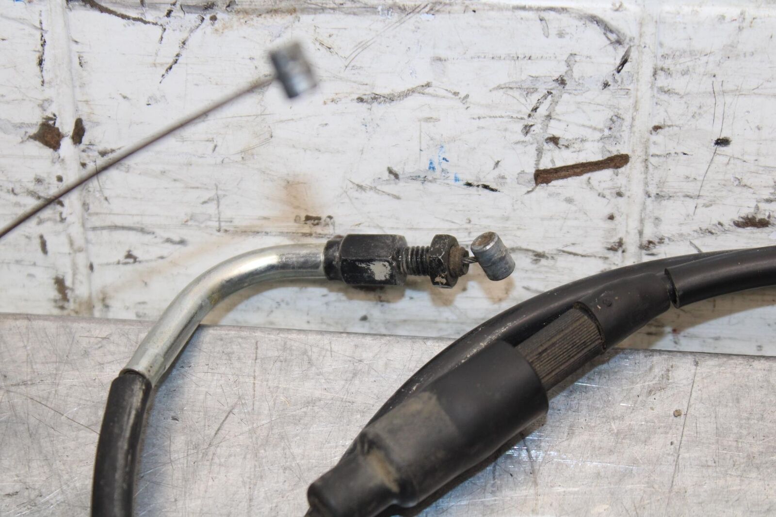2015 Yamaha FZ09 THROTTLE CABLES LINES 1RC-26302-00-00 BB69