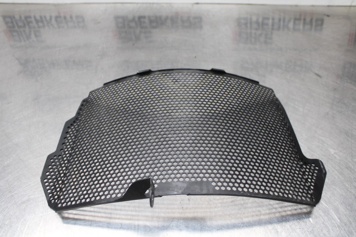 18 YAMAHA YZF R1 ENGINE RADIATOR MOTOR COOLER COVER GUARD BB838