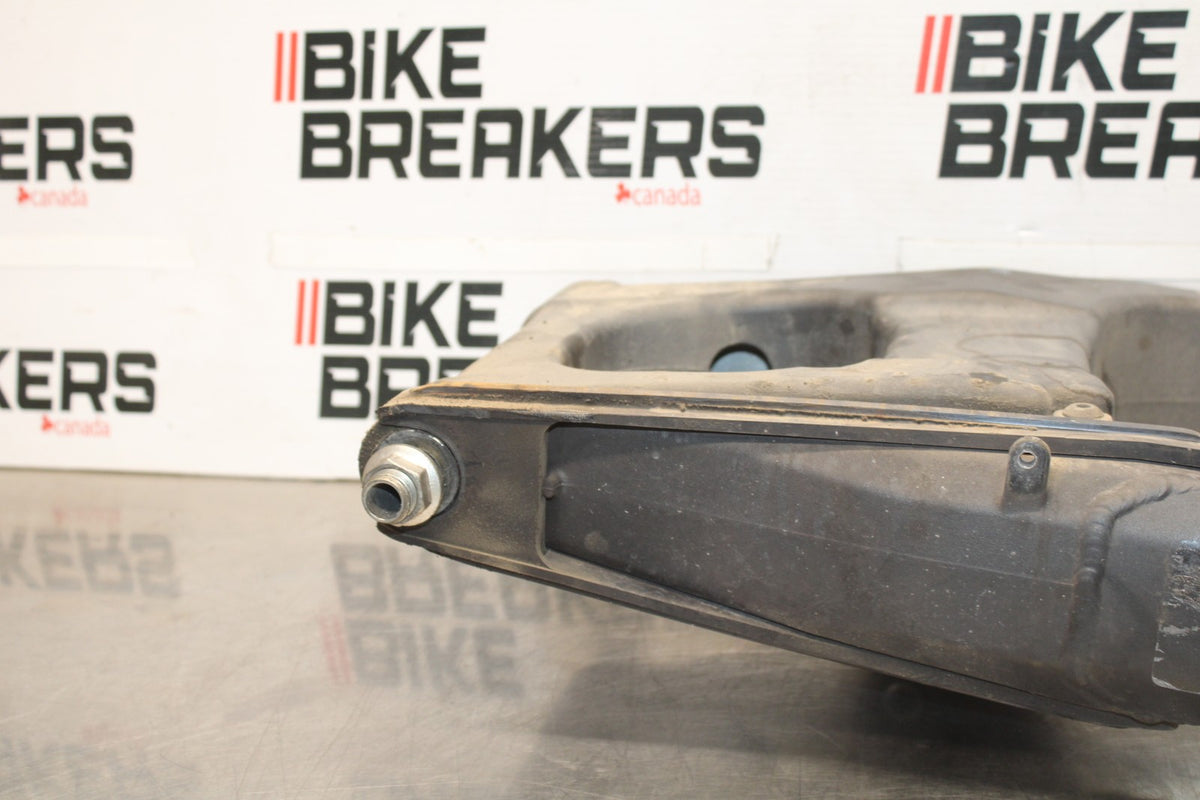 08-09 KAWASAKI NINJA ZX14R REAR SWINGARM BACK SUSPENSION SWING ARM BB932