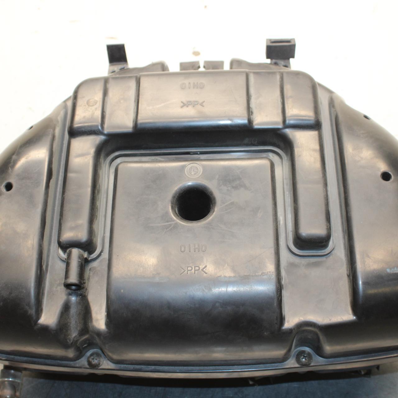 06-07 SUZUKI GSXR750 AIRBOX AIR INTAKE FILTER BOX 13700-02H03 BB645