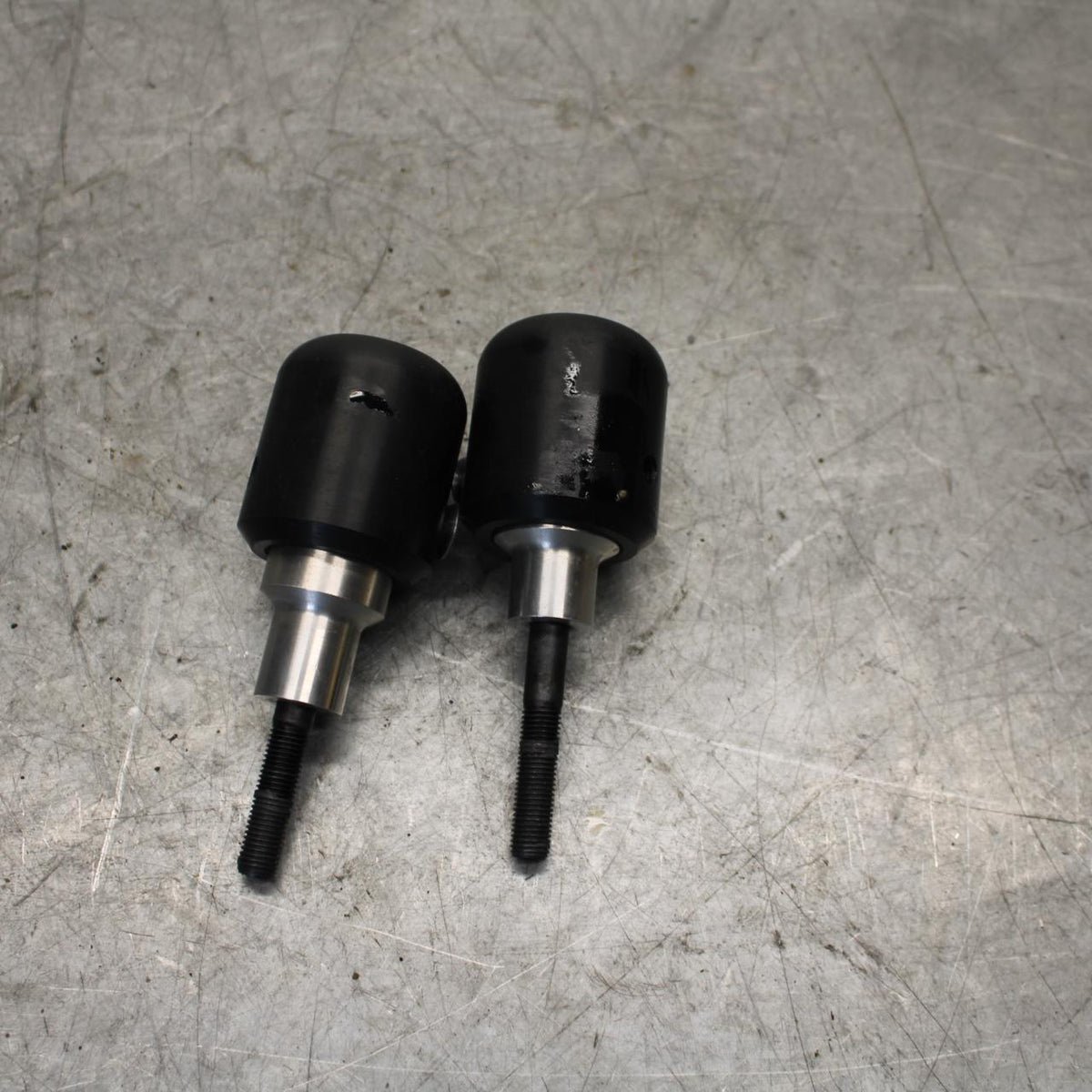 1997 Suzuki GSXR750 WOODCRAFT FRAME SLIDERS SET BB527