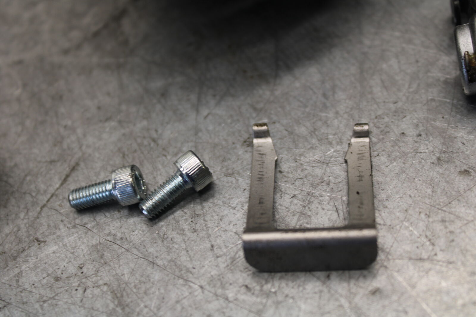 18-23 KAWASAKI NINJA 400 IGNITION LOCK KEY SET W/ GAS CAP AND SEAT LOCK BB660