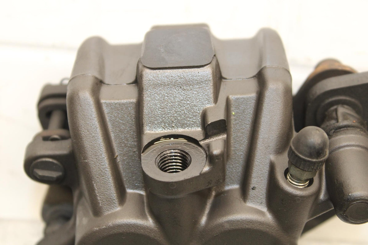 19-21 YAMAHA YZF R3 FRONT BRAKE CALIPER  CALIPER BB588