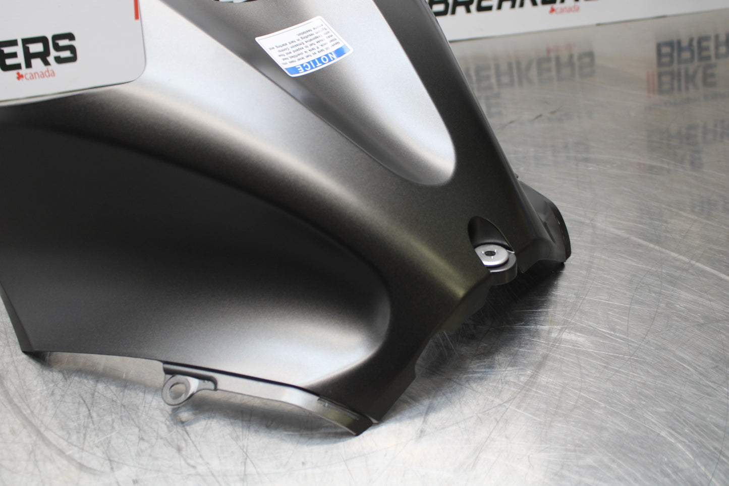 23-24 KAWASAKI NINJA ZX14R NEW!! FRONT GAS TANK FUEL CELL FAIRING COVER BB153