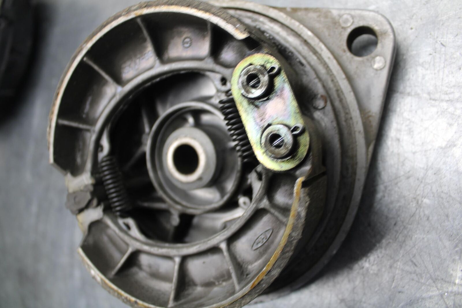 1983 Honda V45 Magna VF750C REAR ROTOR BACK BRAKE DRUM BB91