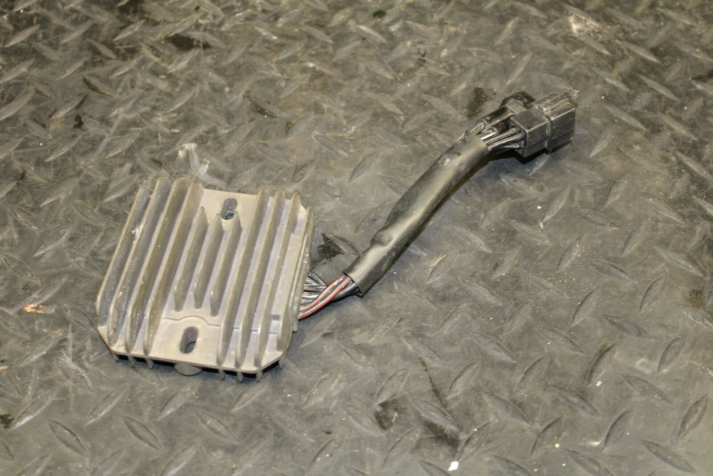 07-12 SUZUKI SV650 RECTIFIER VOLTAGE REGULATOR BB34 A
