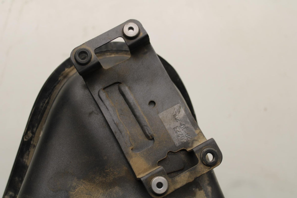 20-24 KTM 890  DUKE R GAS TANK FUEL CELL PETROL RESERVOIR BB627
