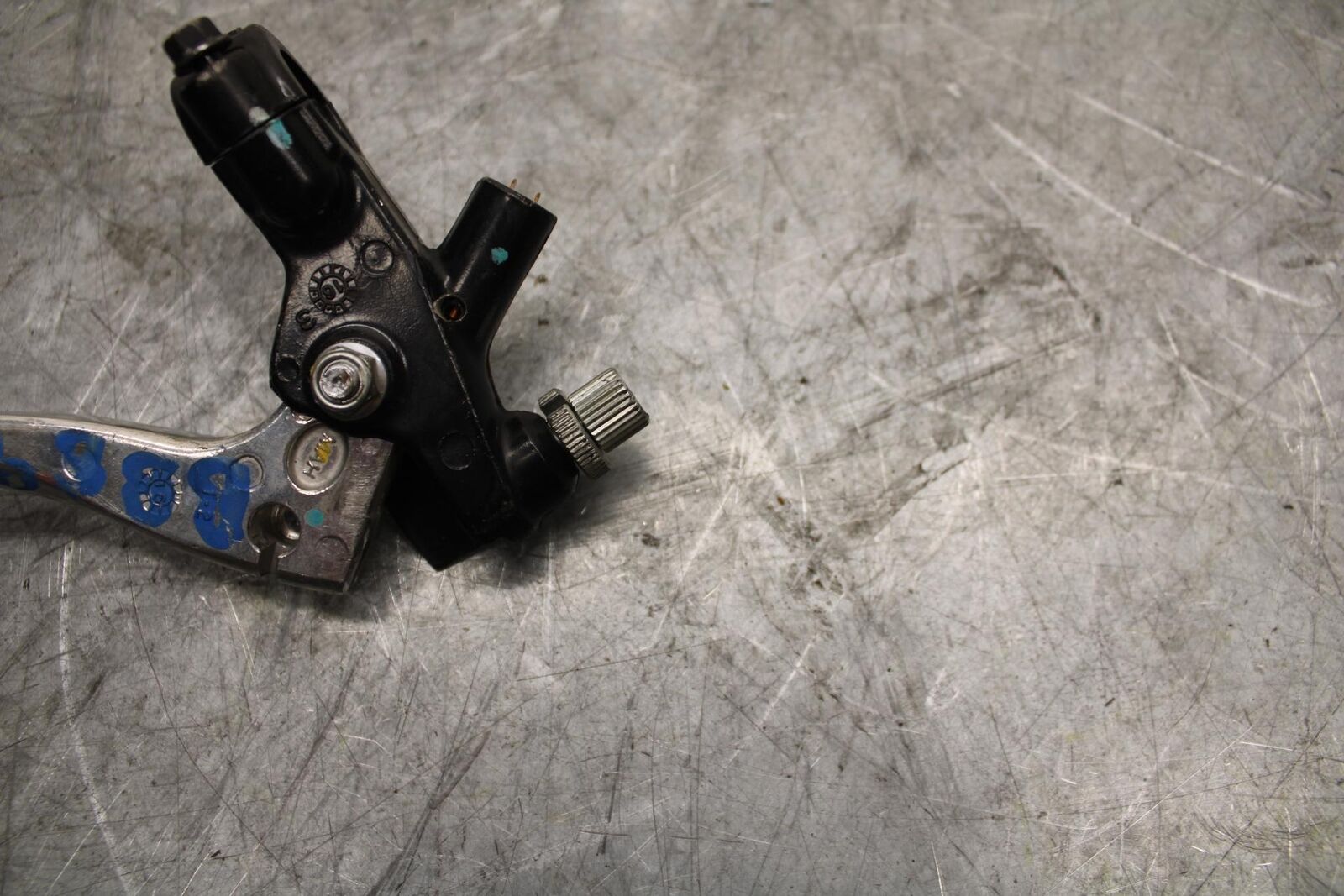 2016 Honda CBR500R CLUTCH PERCH MOUNT WITH LEVER  BB45