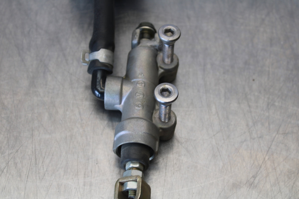 03-06 KAWASAKI Z1000 REAR BACK BRAKE MASTER CYLINDER W RESERVOIR BB164