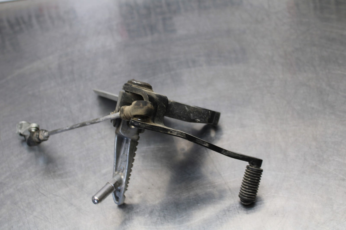 24-25 KAWASAKI NINJA ZX4R LEFT REARSET REAR SET DRIVER FOOT PEG REST STOP BB174