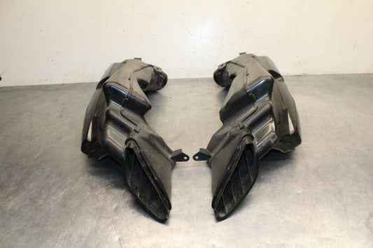 09 SUZUKI GSXR600 RIGHT LEFT AIR INTAKE DUCTS BB759