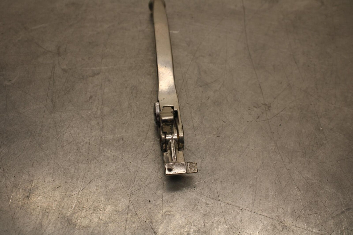2006 Suzuki SV650S RIGHT CLIPON HANDLEBAR BRAKE LEVER BB65