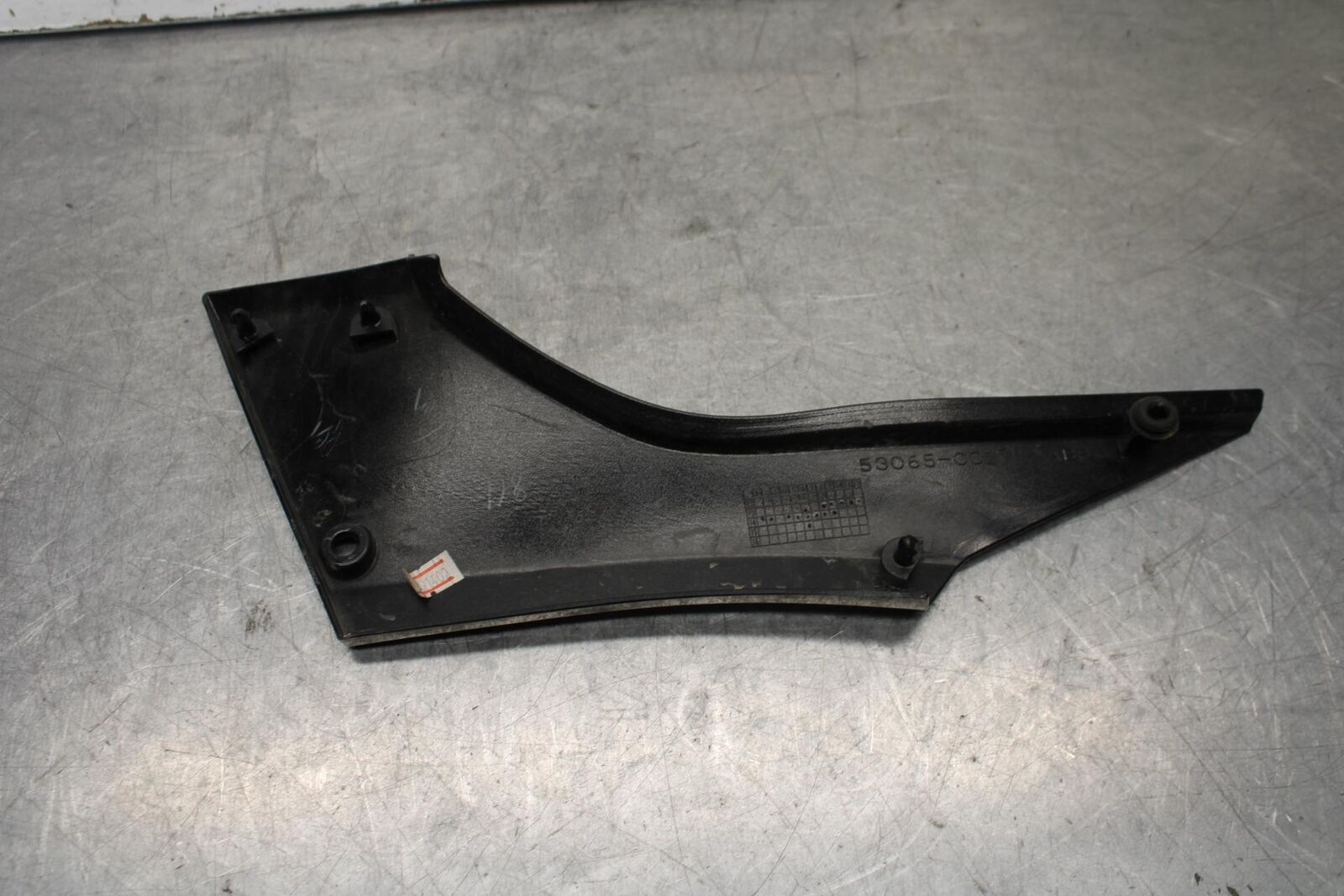 15-16 KAWASAKI EX300 LEFT FRONT SIDE SEAT SADDLE PANEL TRIM COWL FAIRING BB635