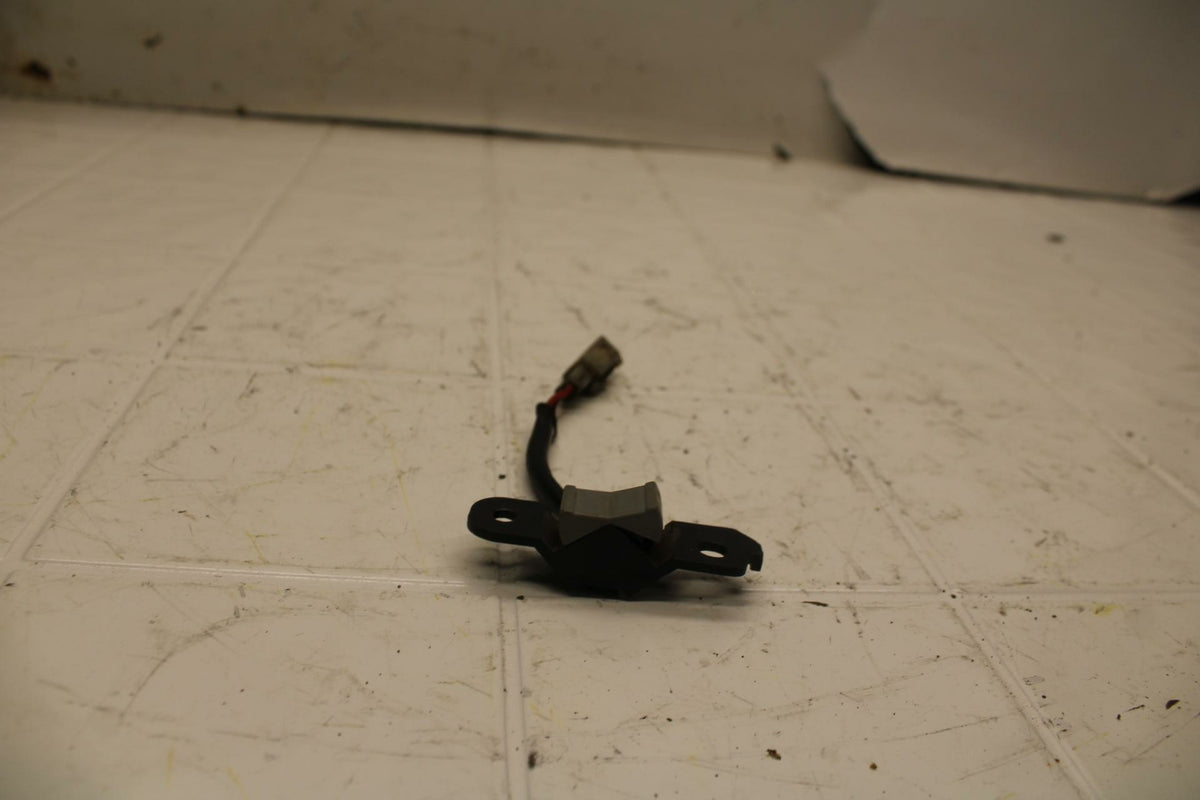 92-93 YAMAHA FJ1200A ABS FUEL RESERVE SWITCH BB07