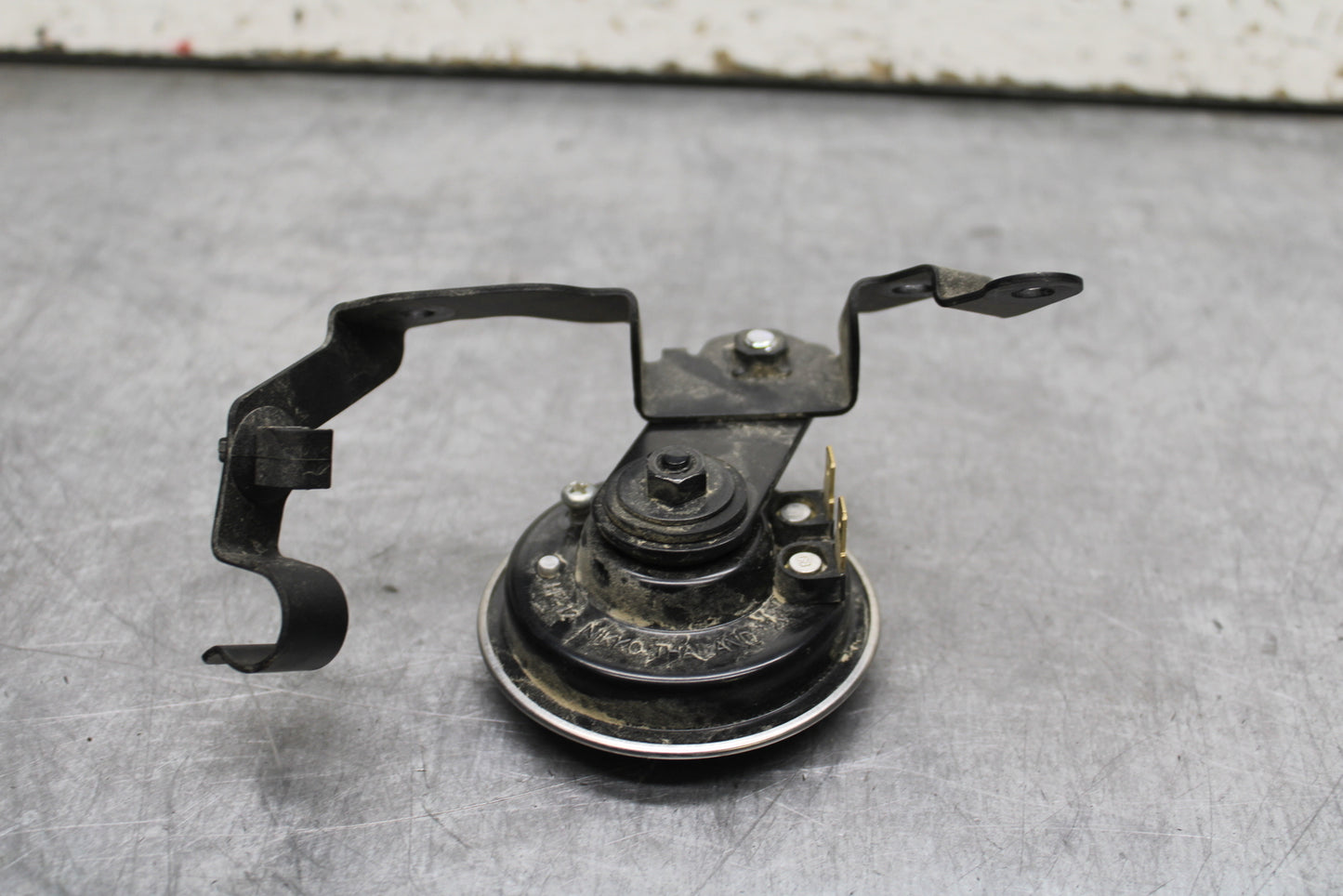 24 KAWASAKI NINJA 500 ABS HORN SIGNAL BB730