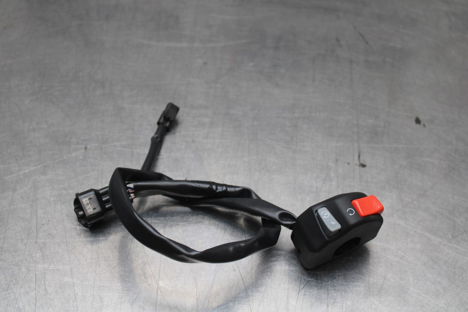 23-24 KAWASAKI NINJA ZX14R NEW!! RIGHT CLIP KILL OFF START SWITCH BB764