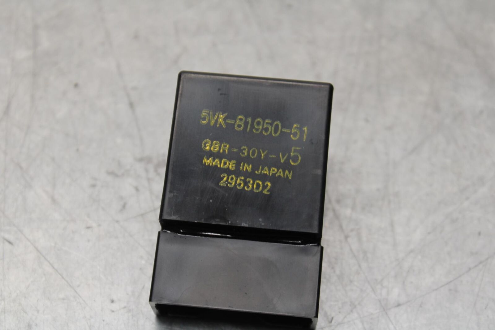 22-23 YAMAHA YZF R7 RELAY ASSEMBLY FUSE BOX BB583