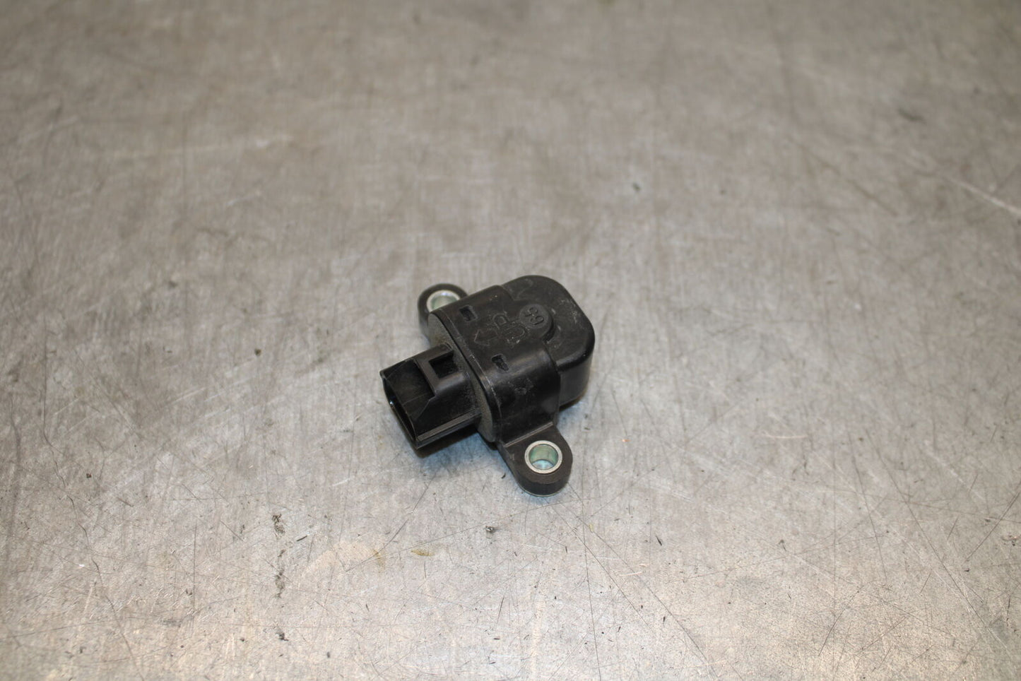 19-23 KAWASAKI NINJA ZX6R TIP OVER BANK ANGLE CRASH SENSOR SWITCH  BB701
