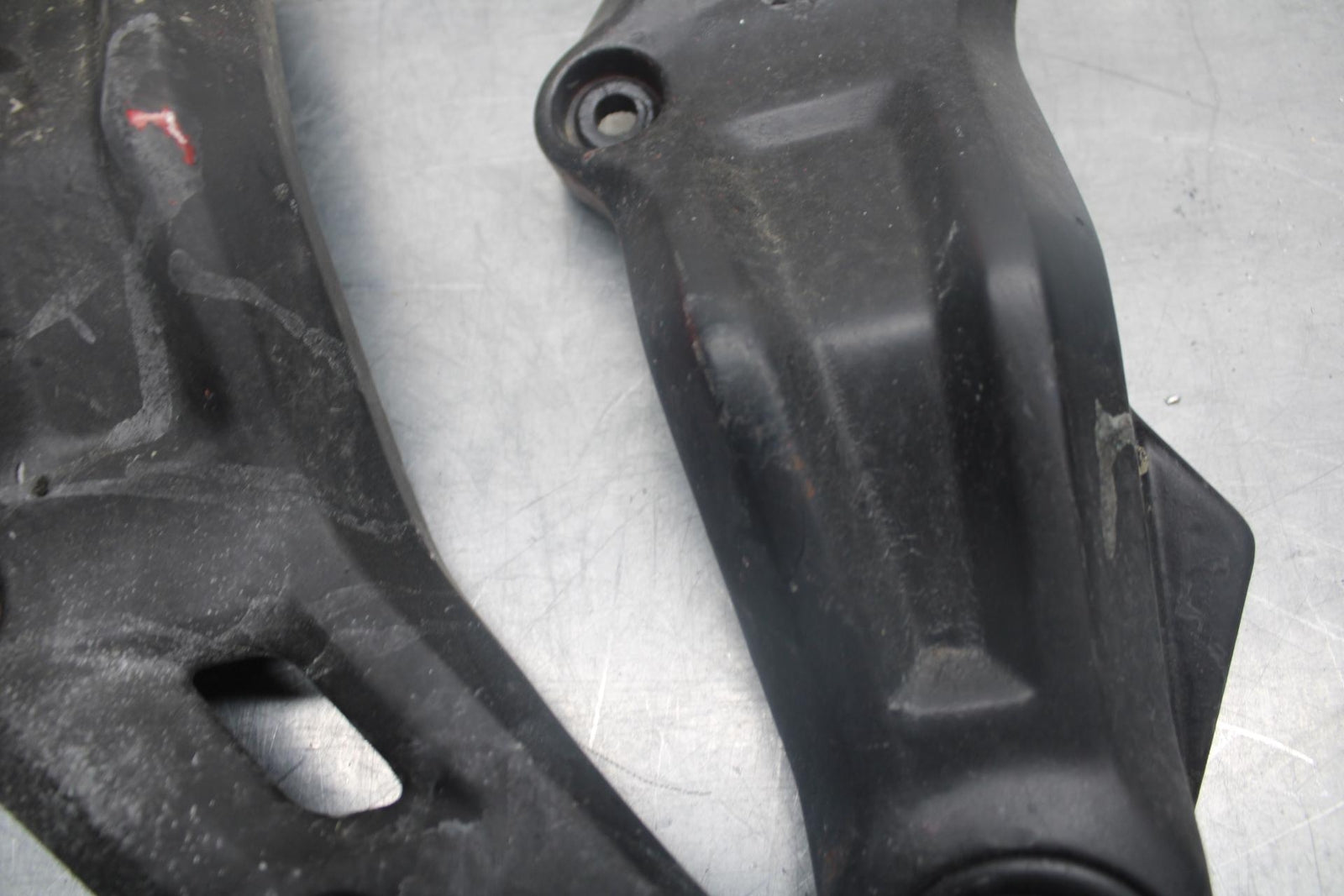 18-20 YAMAHA MT-07  MT-07 ABS RIGHT LEFT FRAME MID SIDE COVERS COWLS BB457