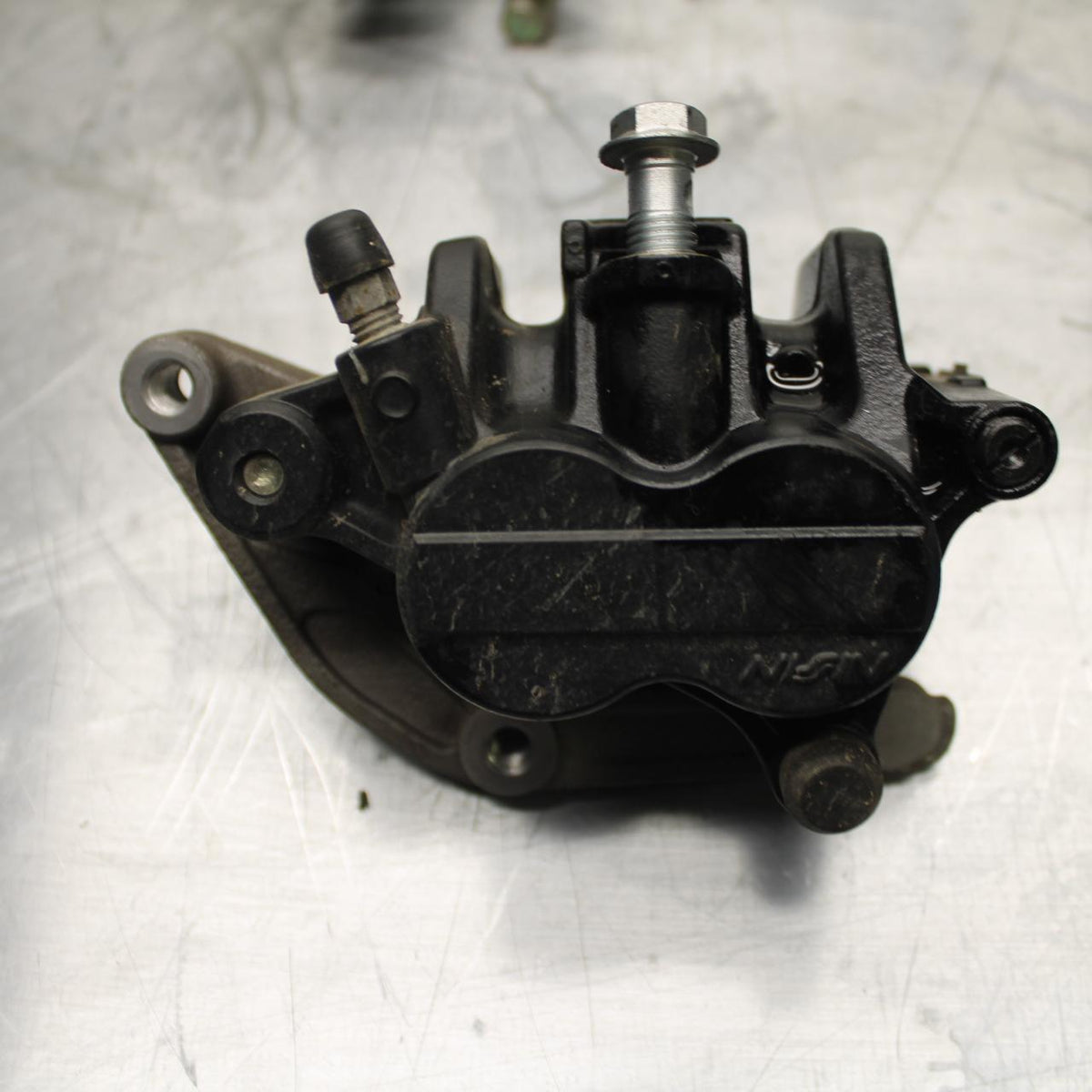 17-23 SUZUKI GSXR 250 GSX250RL8 FRONT BRAKE CALIPER BB490