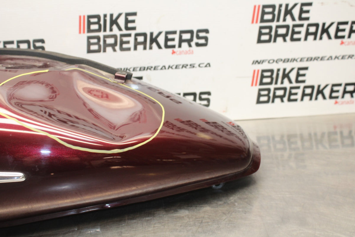 05-06 YAMAHA ROYAL STAR GAS TANK FUEL PETROL RESERVOIR BB697