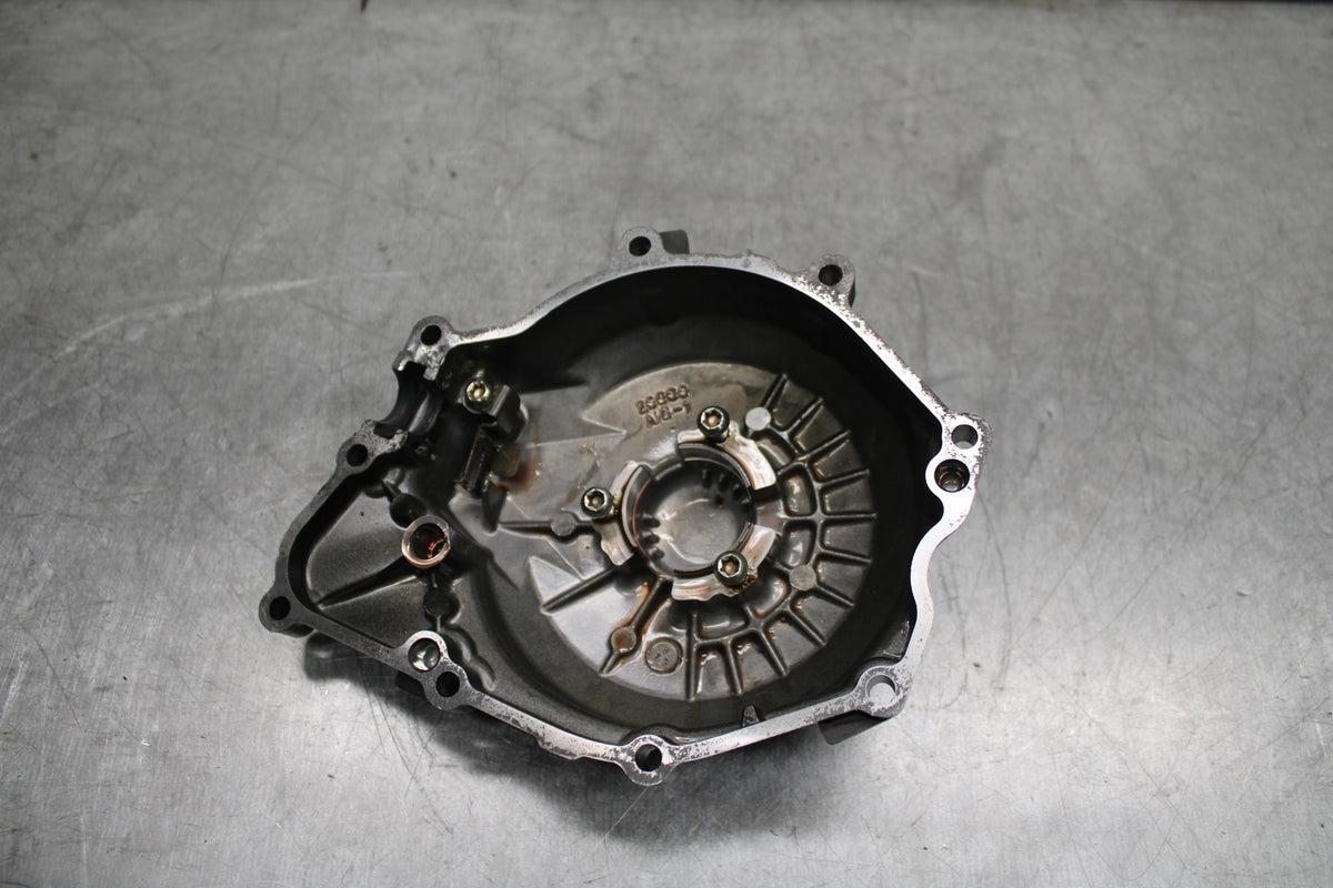 06 YAMAHA YZF R6 STATOR MAGNETO ALTERNATOR GENERATOR COVER BB716