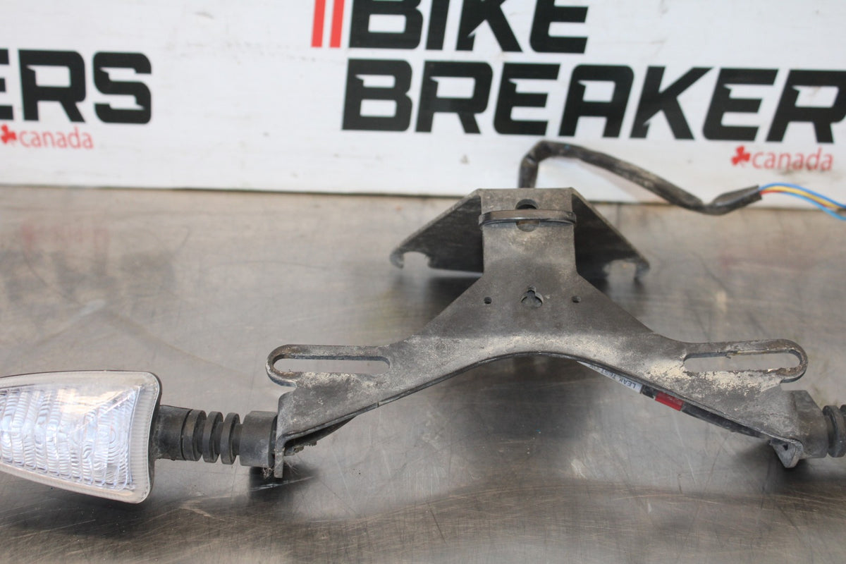 24 APRILIA TUONO V4 1100 FACTORY ABS FENDER ELIMINATOR PLATE BRACKET BB887