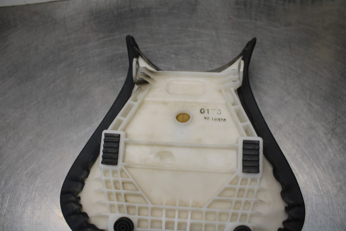 07-08 KAWASAKI NINJA ZX6R FRONT DRIVERS SEAT PAD SADDLE  BB855