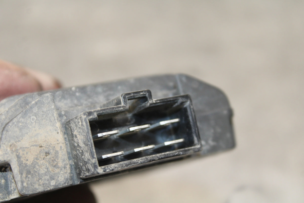 08-18 KAWASAKI KLR650 RECTIFIER VOLTAGE REGULATOR BB707