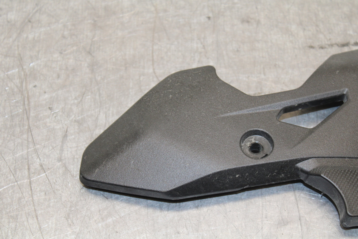 18-23 KAWASAKI NINJA 400 EX400 ABS RIGHT FRAME SIDE COVER COWL PANEL TRIM BB747