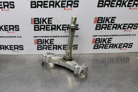 07-08 KAWASAKI NINJA ZX6R FRONT FORKS CLAMP LOWER TRIPLE TREE STEM BB855