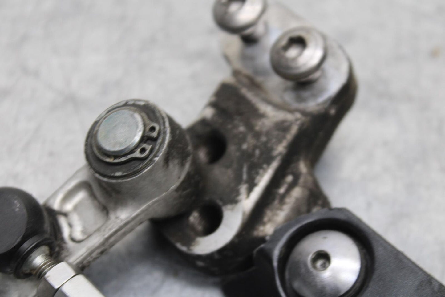 06-07 SUZUKI GSXR 600 SHIFTER LINKAGE SHIFT LINK PEDAL BB104