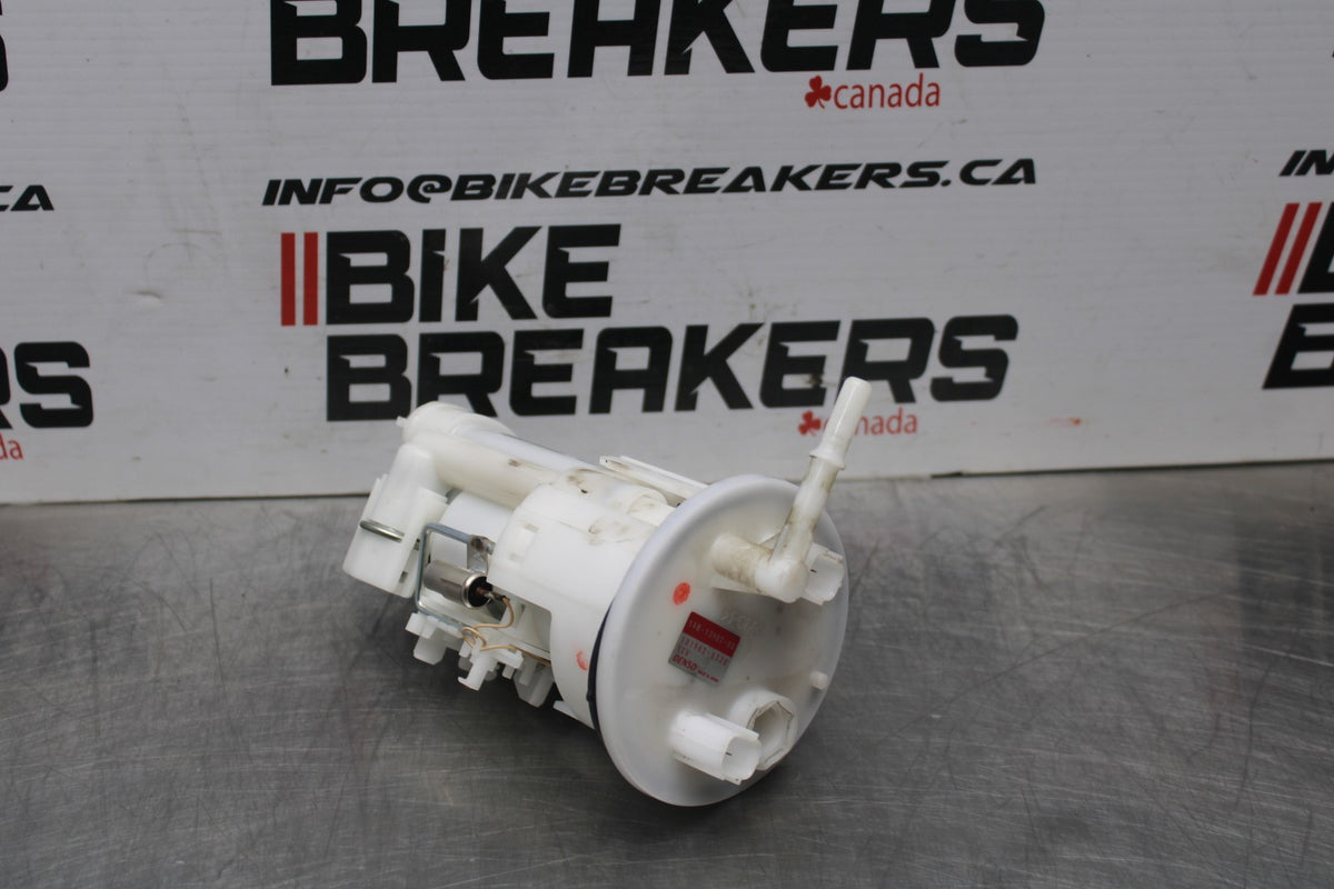 13 YAMAHA YZF R1 FUEL PUMP GAS PETROL SENDER UNIT BB781