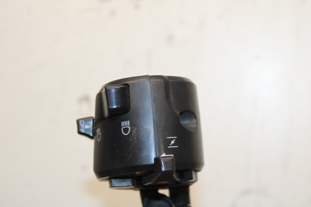 00-01 YAMAHA YZF R1 LEFT CLIP ON HANDLE HORN SIGNALS SWITCH SWITCHES BB755