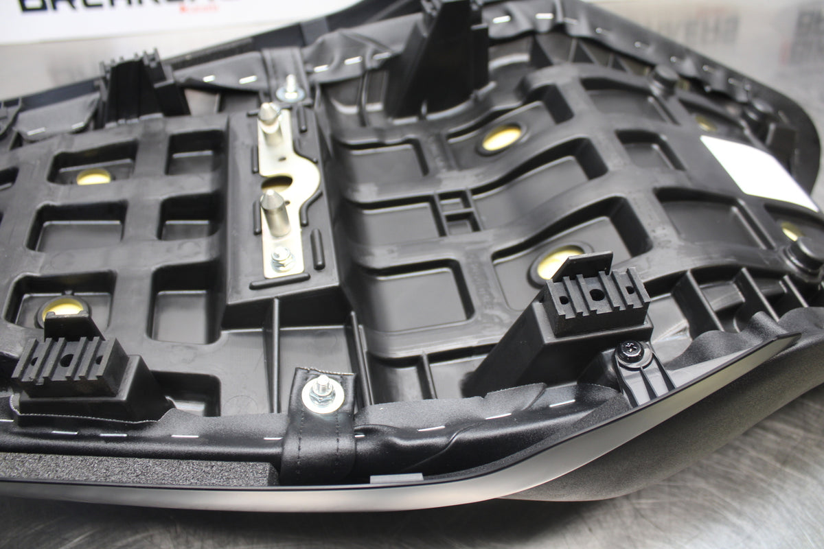 23-24 KAWASAKI NINJA ZX14R NEW TAKE OFF!! FRONT REAR SEAT SADDLE BB169